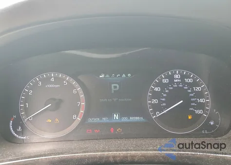 2016 Hyundai Equus Signature z USA, uszkodzony, nr VIN KMHGH4JH7GU102316